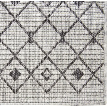 Tribal Pattern Outdoor Rug - Image 3