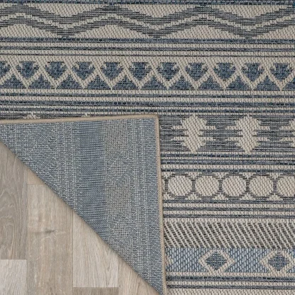 Non-shedding Durable Outdoor Rug - Image 5
