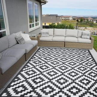 Patterned Washable Outdoor Rugs